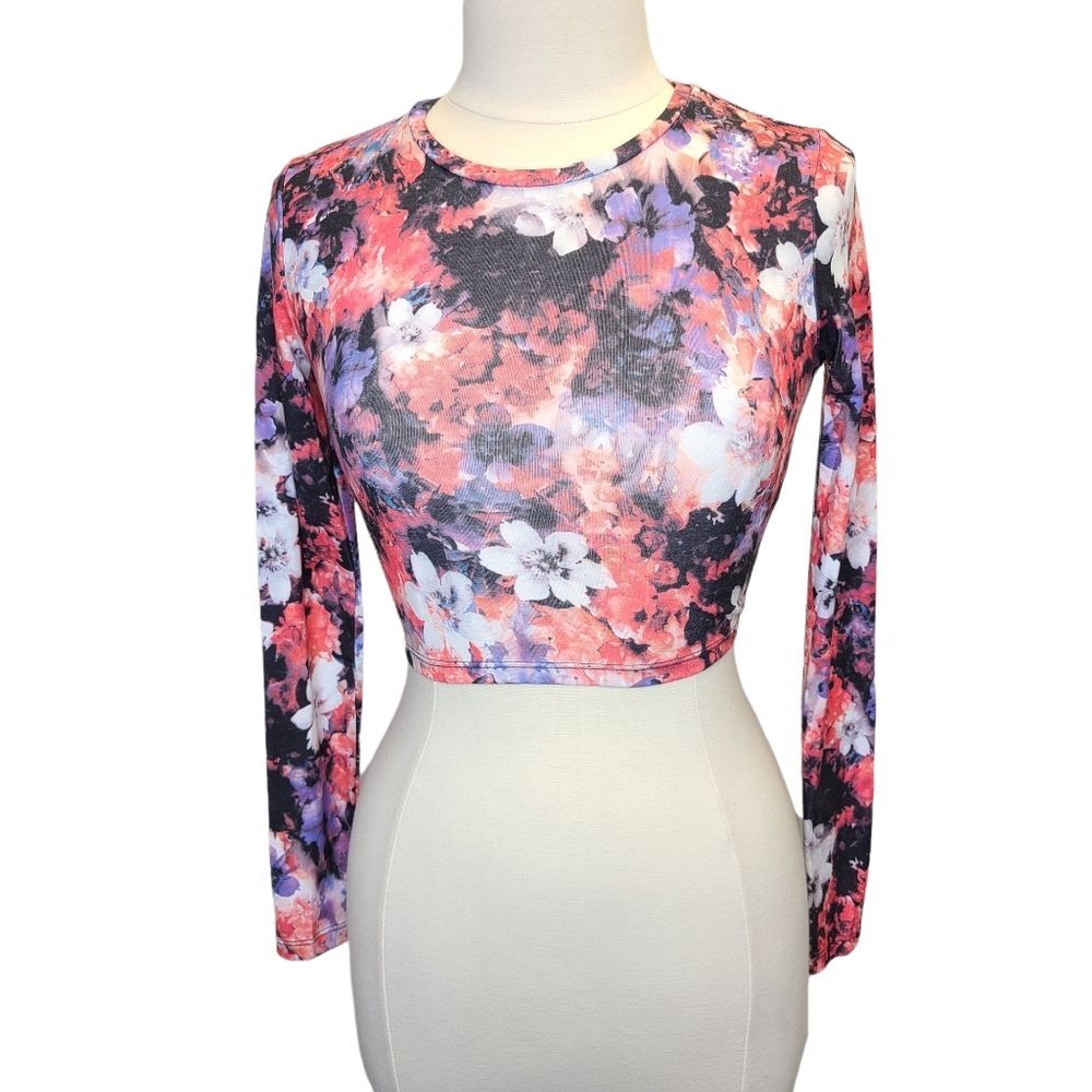Forever 21 Pretty Pink Floral Crop Long Sleeved Top Womens S